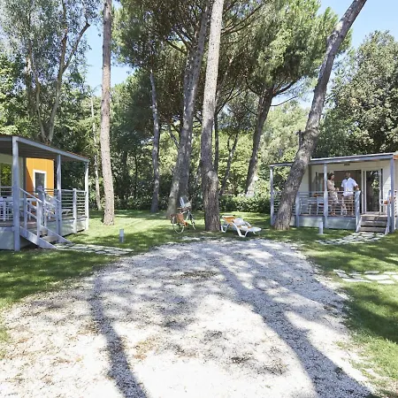 Maxi Caravan Ischia By Interhome